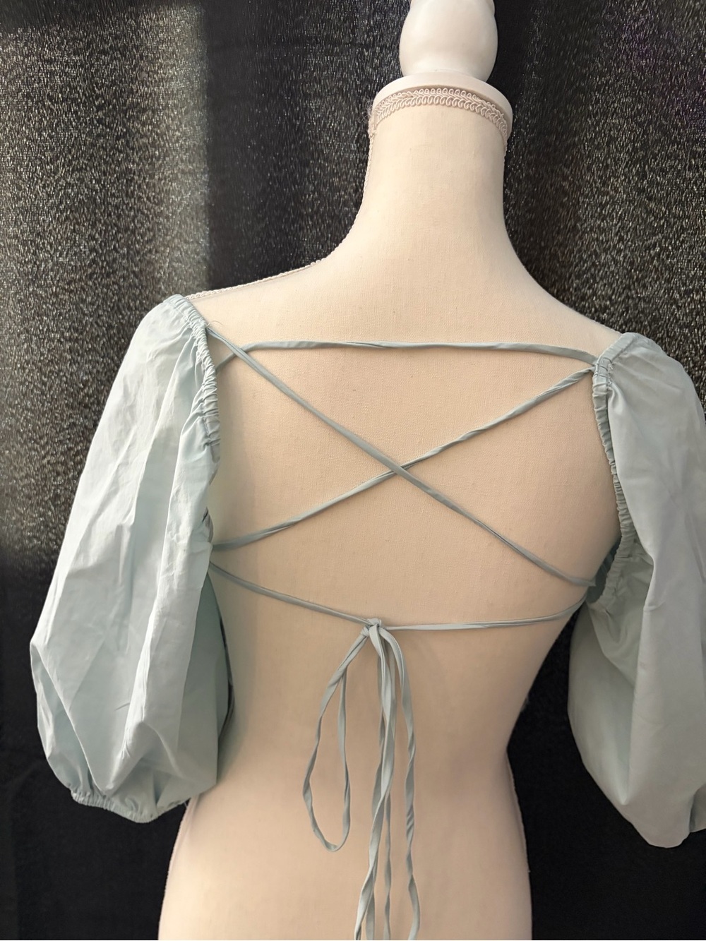 Olivaceous Sage Green Square-Neck Puff Sleeve Blouse Size Large - Picture 3 of 4